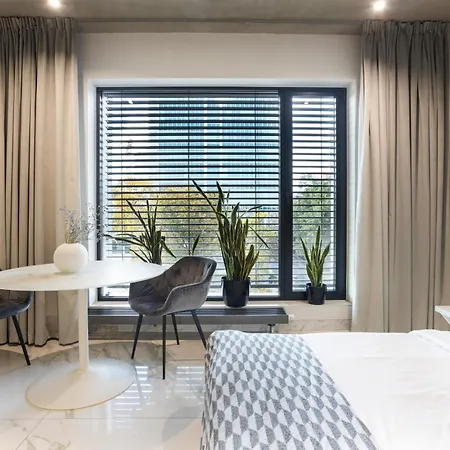 Centro Design - Polwiejska Apartment Poznan