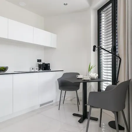 Centro Design - Polwiejska Apartment Poznan
