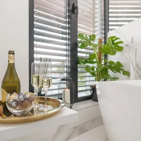 Apartment Centro Design - Polwiejska Poznan