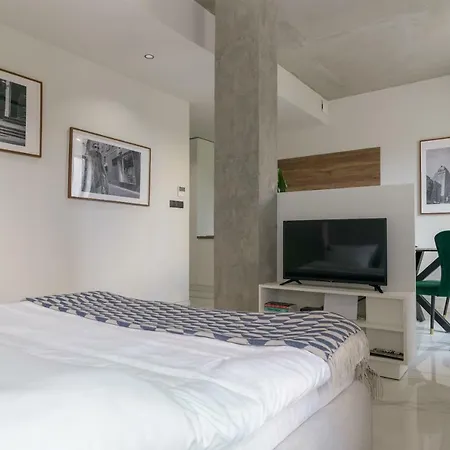 Centro Design - Polwiejska * Poznan