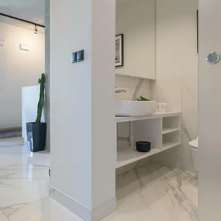 Centro Design - Polwiejska Apartment
