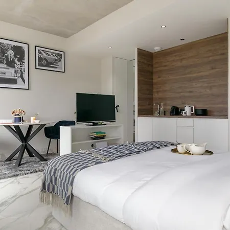 Daire Centro Design - Polwiejska