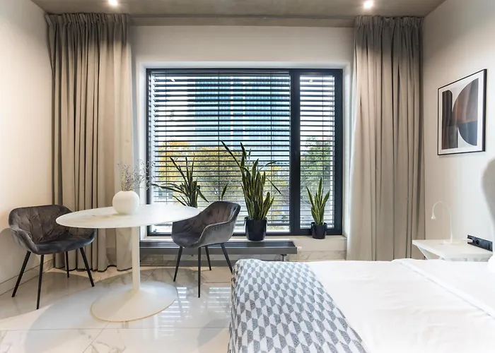 Centro Design - Polwiejska דירה פוזנן